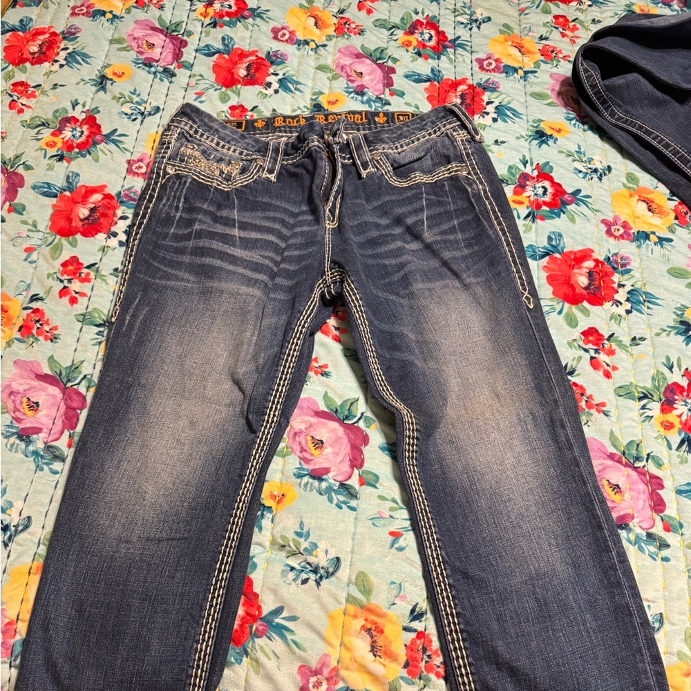 Rock revival crop jeans